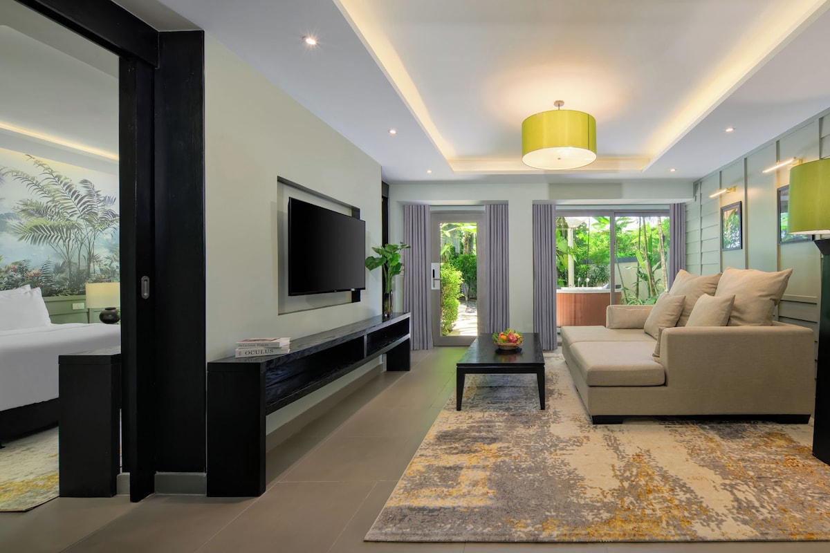 Whirlpool Garden Suite | 迷你吧、客房內保險箱、筆電工作空間、遮光布/窗簾