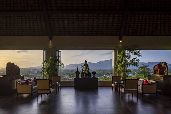 Lobby - The Pavilions Phuket (Choeng Thale)
