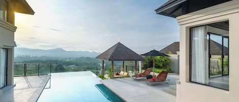 4 Bedrooms Pool Villas | Private pool