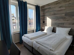 Habitación doble | Escritorio, wifi gratis, ropa de cama y acceso para silla de ruedas 