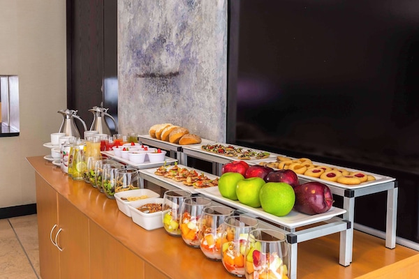 Daily buffet breakfast for a fee