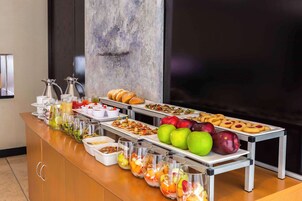 Daily buffet breakfast for a fee