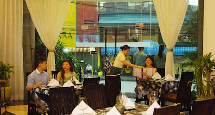 Oxford Suites Makati