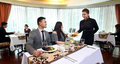 Oxford Suites Makati