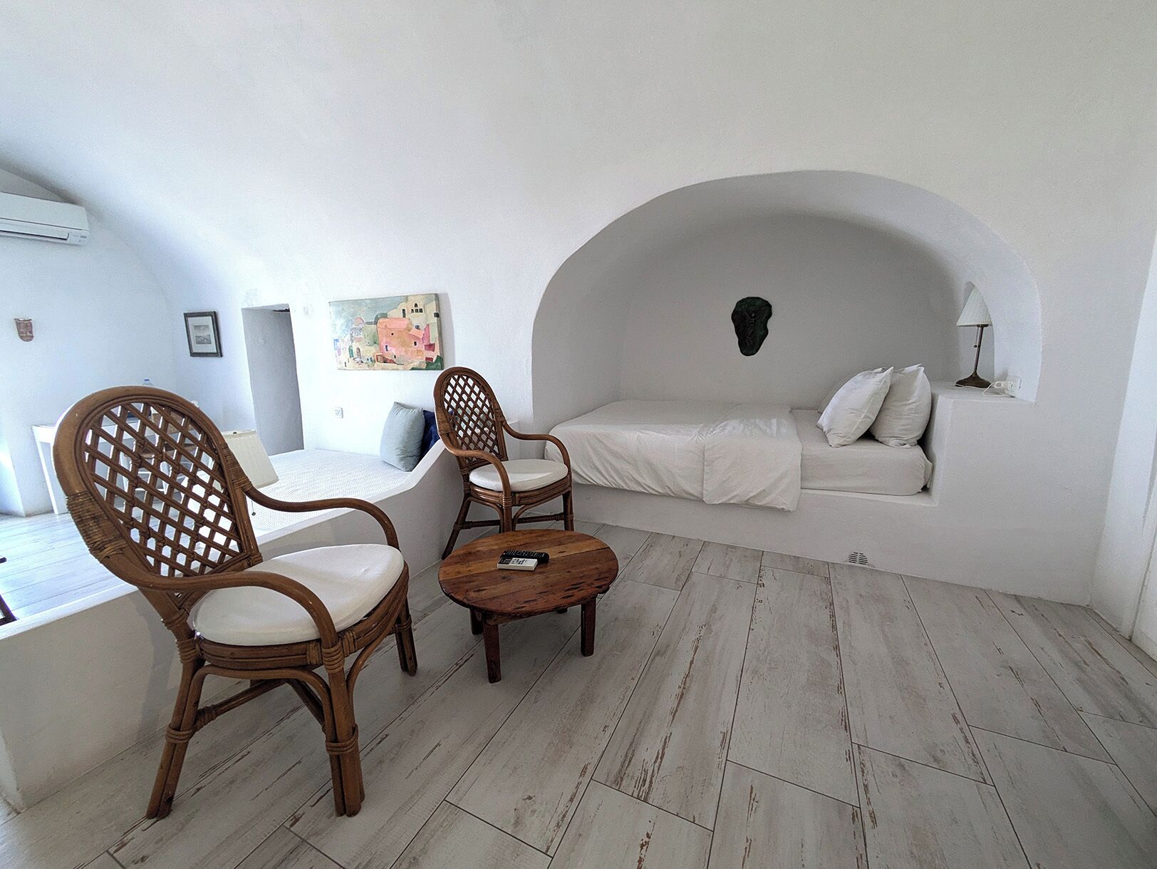 Heliotopos Hotel Santorini exterior view 5