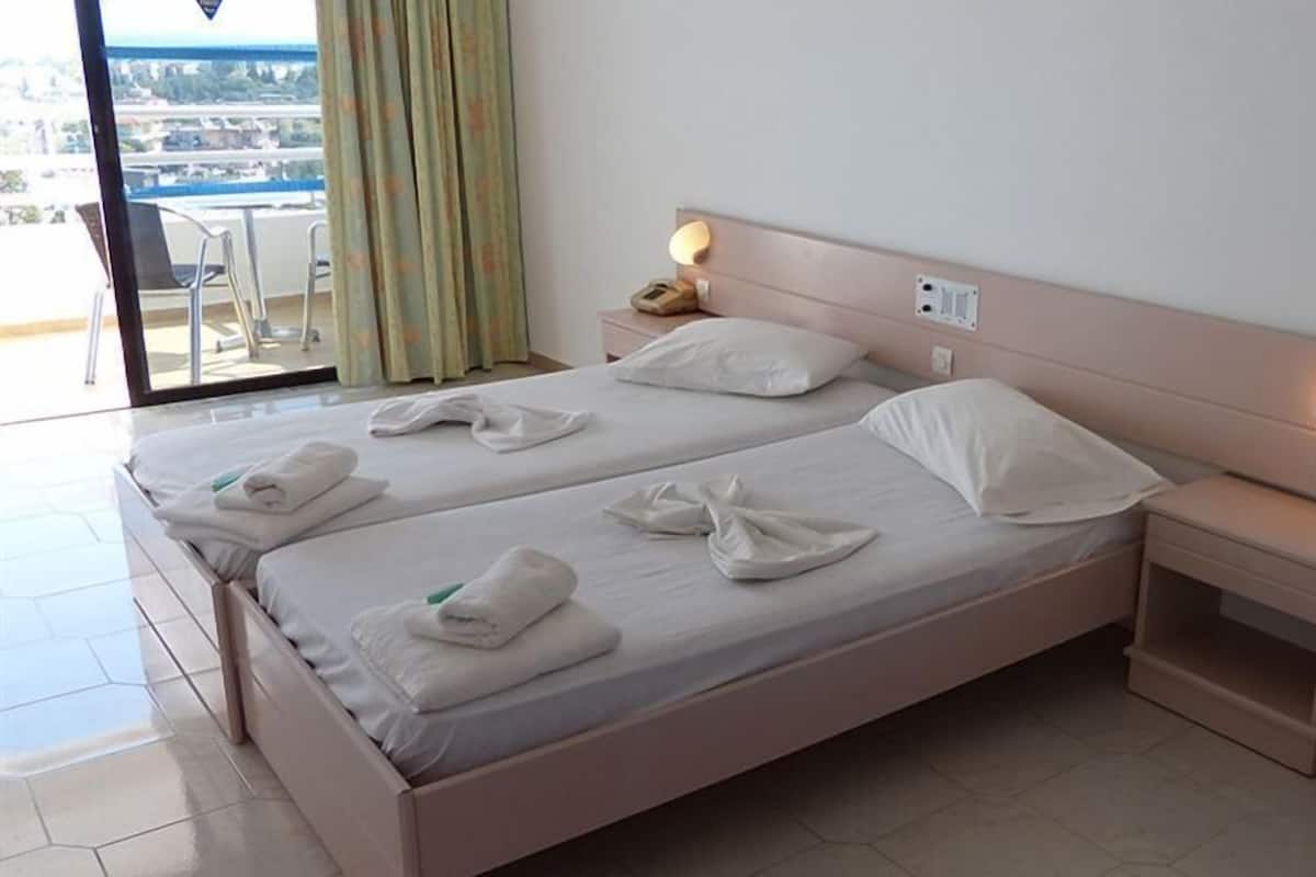 Standard Double or Twin Room, Sea View