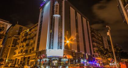 Hotel Prince de Paris