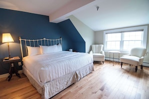 Premium bedding, pillowtop beds, iron/ironing board, free WiFi
