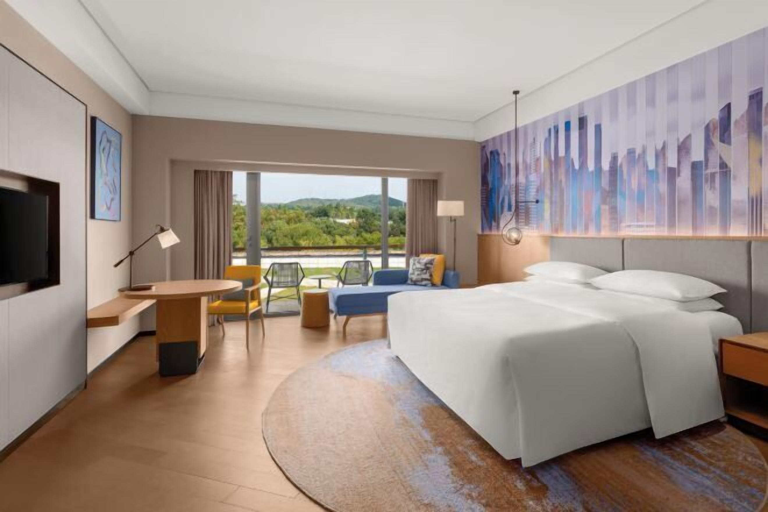 Minibar, in-room safe, desk, blackout curtains