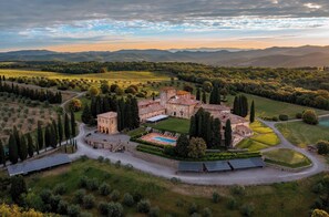 Front of property - Borgo Scopeto Wine & Country Relais (Castelnuovo Berardenga)