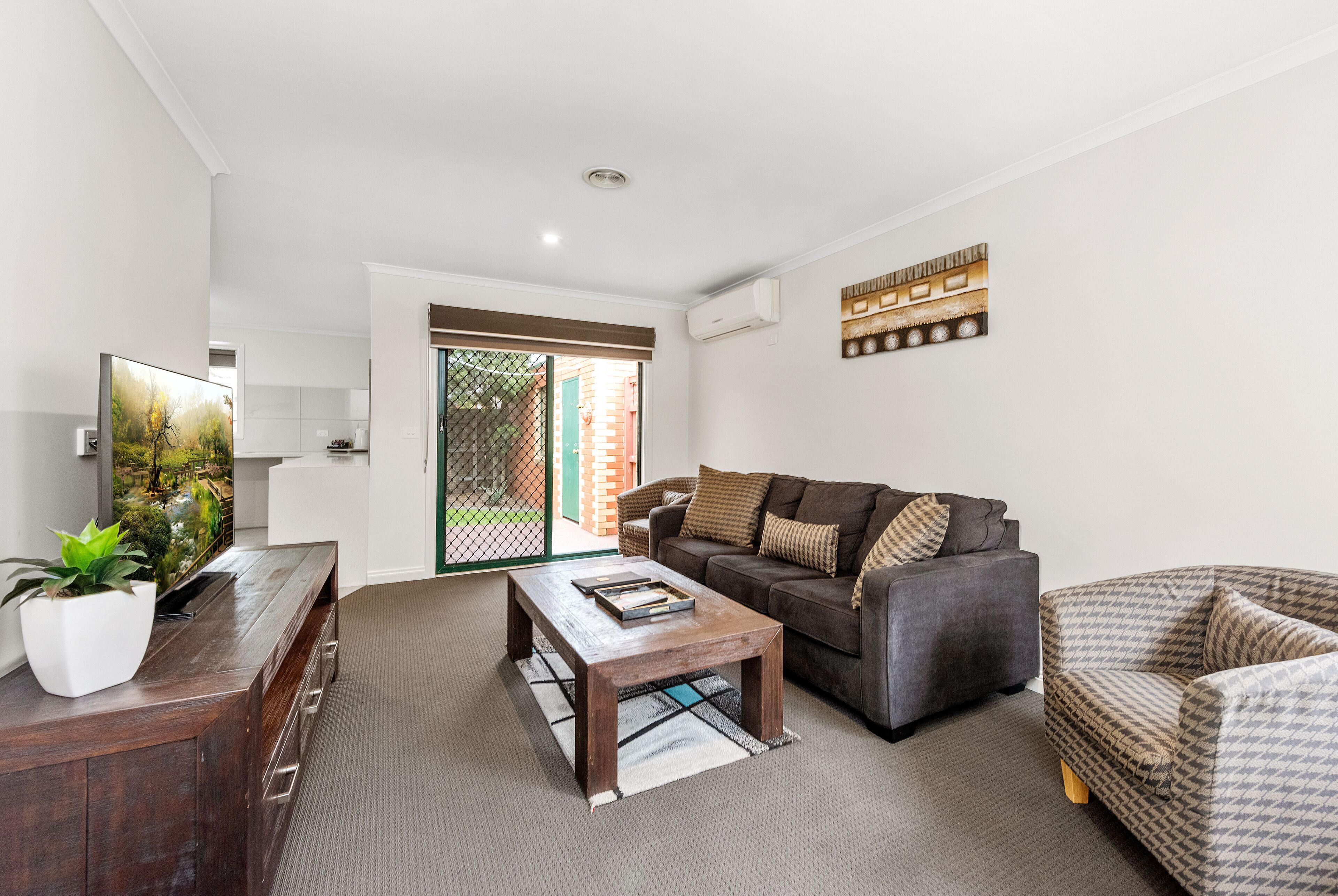 Fawkner Executive Suites & Serviced Apartments — image 3