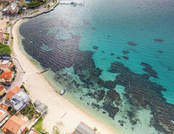 Buceo, paseos en botes de motor y bote de remos o canoa 