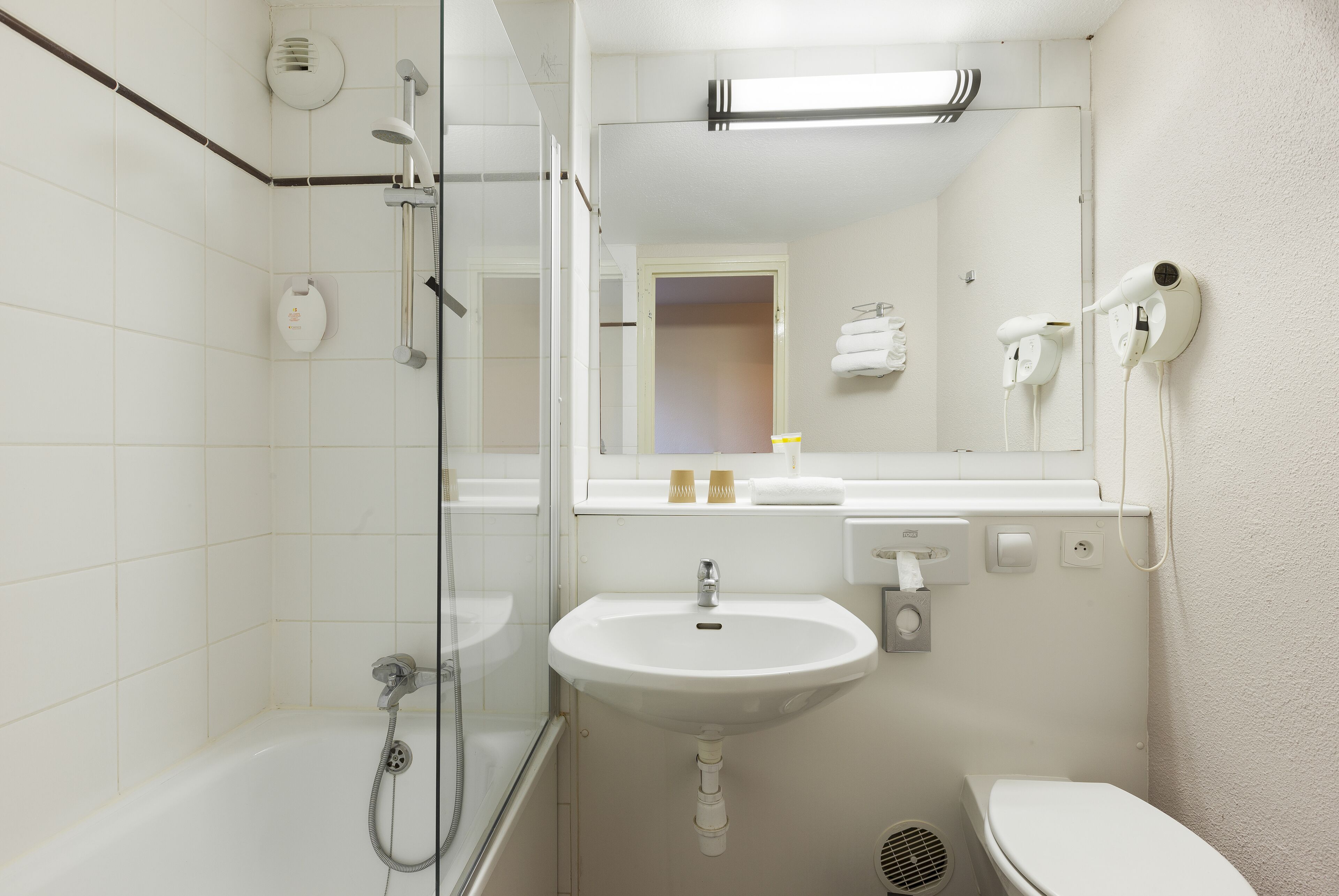 Foto - Comfort Hotel Amiens Nord