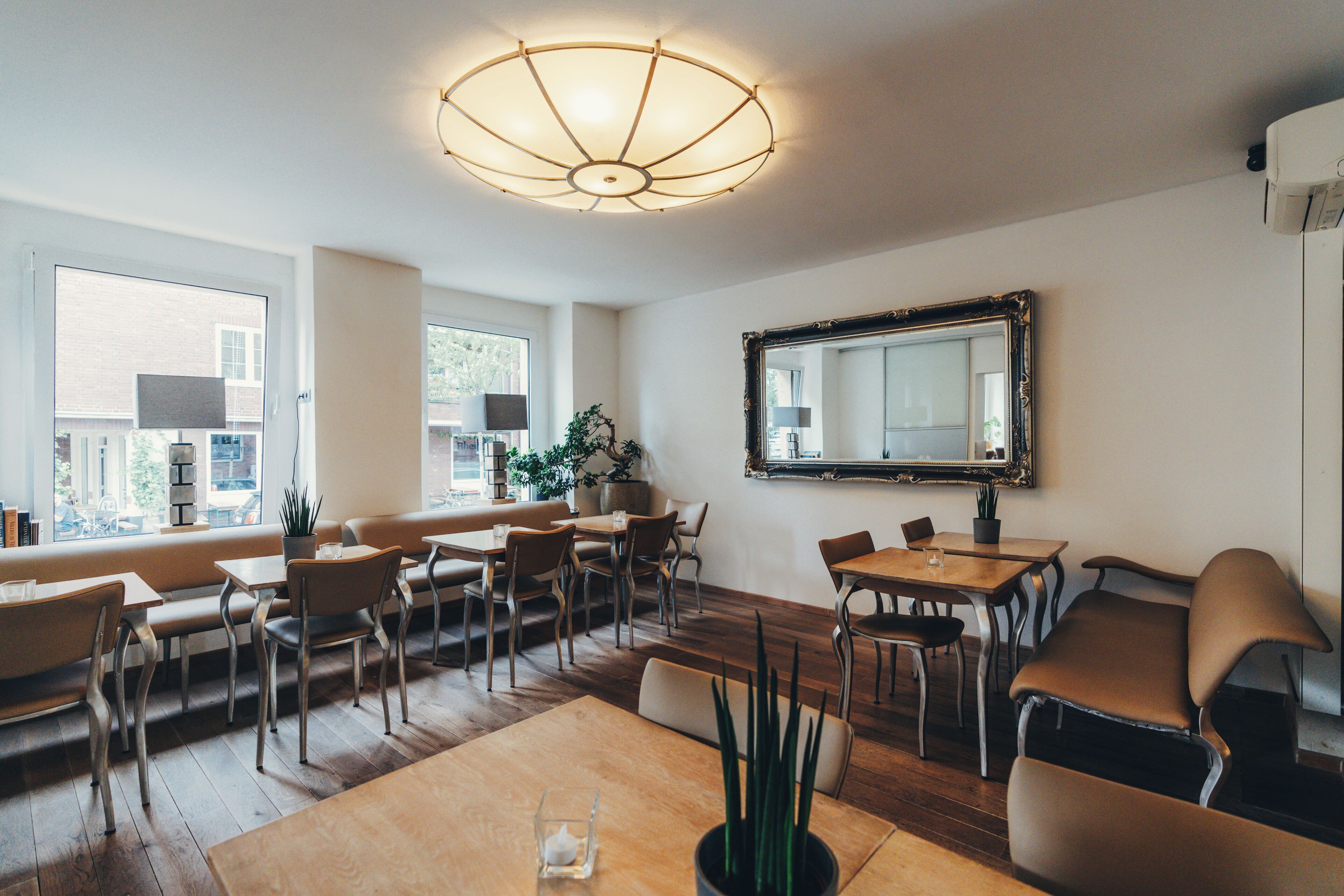 daily buffet breakfast (eur 18 per person)