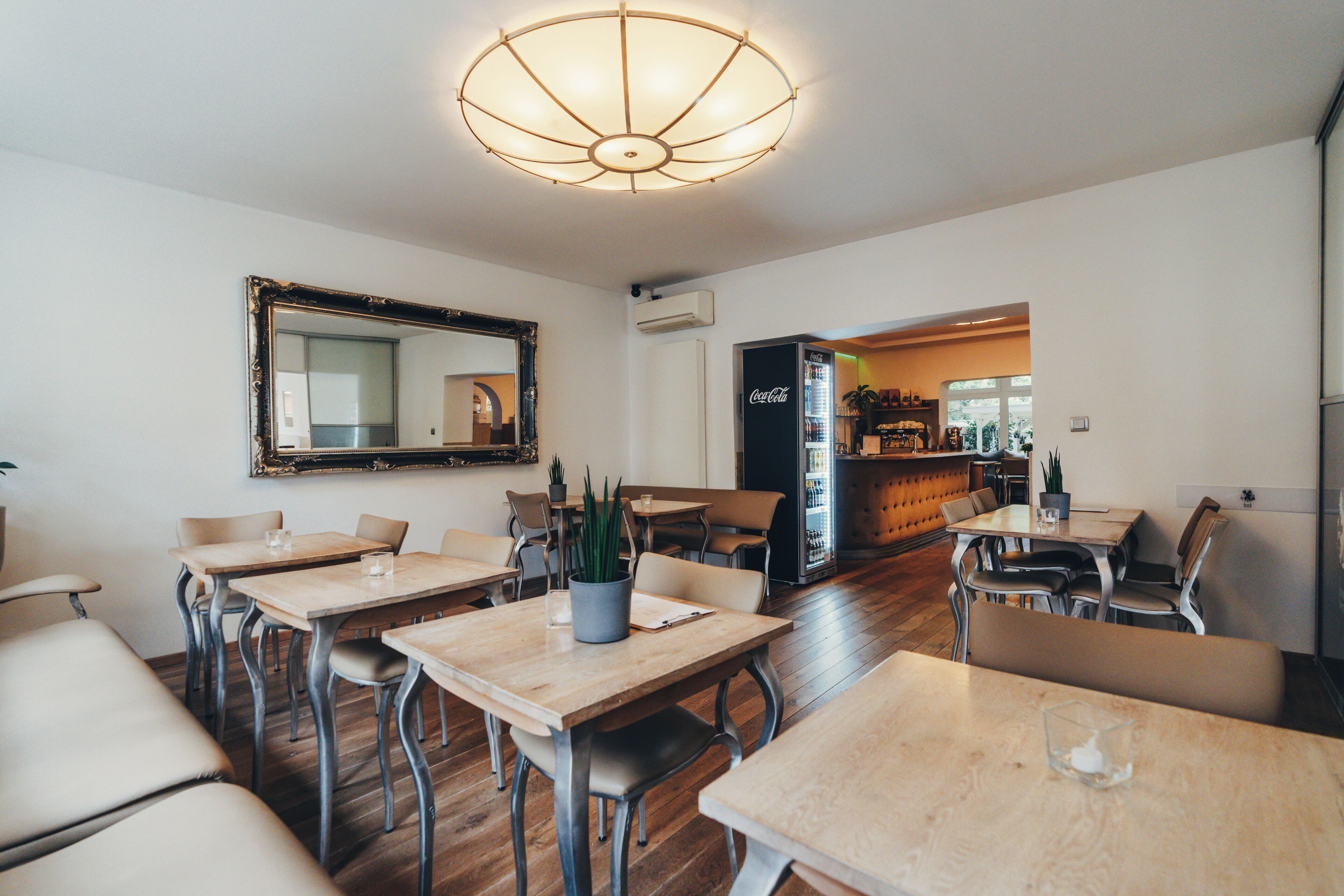 daily buffet breakfast (eur 18 per person)