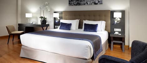 Minibar, in-room safe, desk, soundproofing