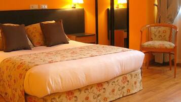 Minibar, in-room safe, desk, blackout curtains