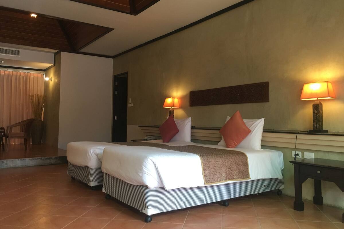 Villa | In-room safe, desk, blackout curtains, free WiFi