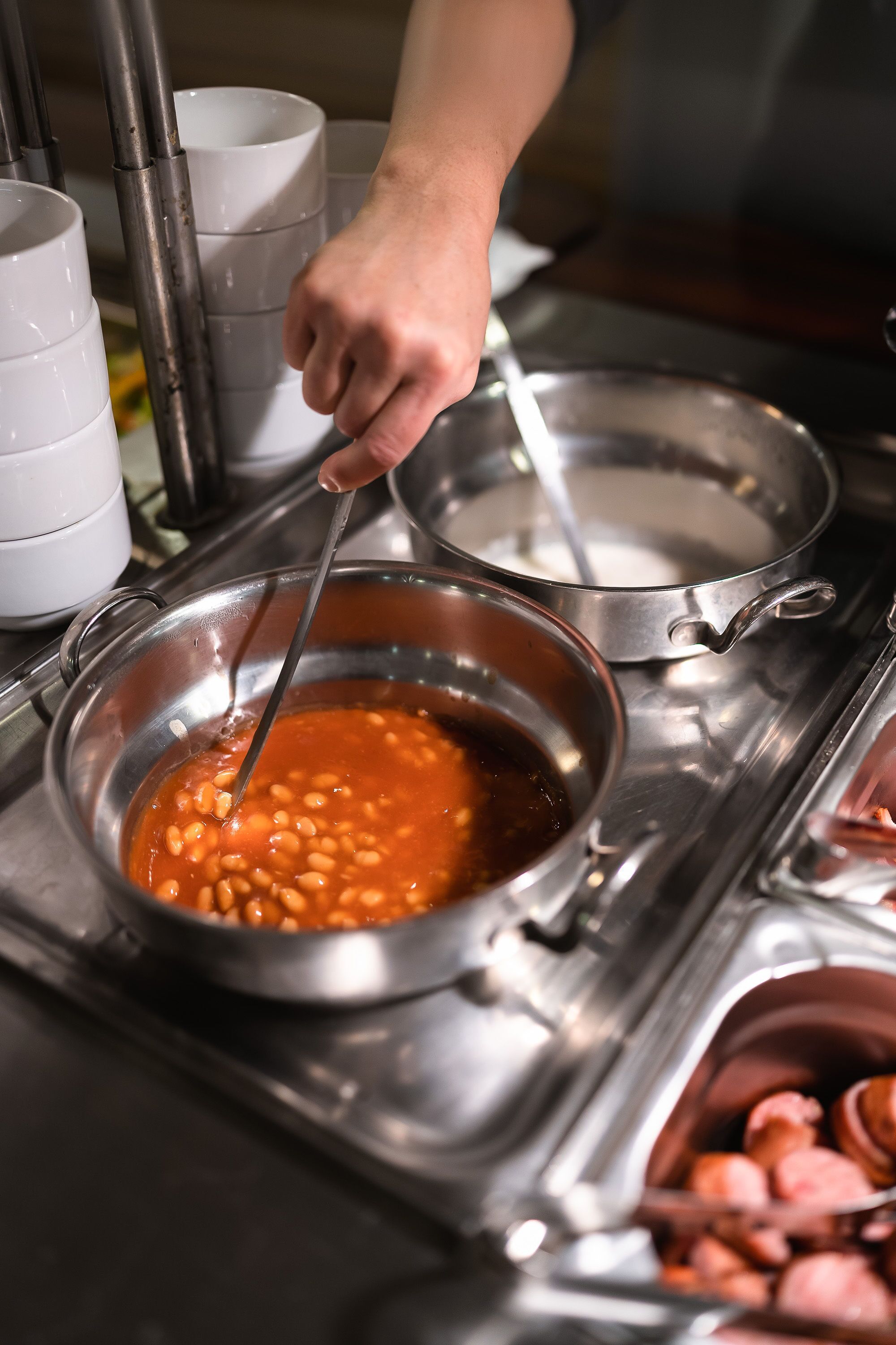 daily buffet breakfast (czk 360 per person)