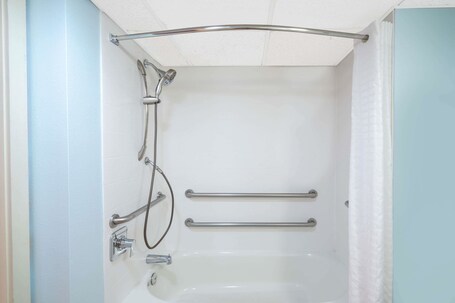 Gatlinburg River Inn - Image 17