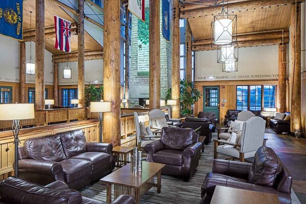 Lobby sitting area - Lied Lodge & Conference Center (Nebraska City)
