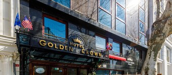 Hotel Golden Crown