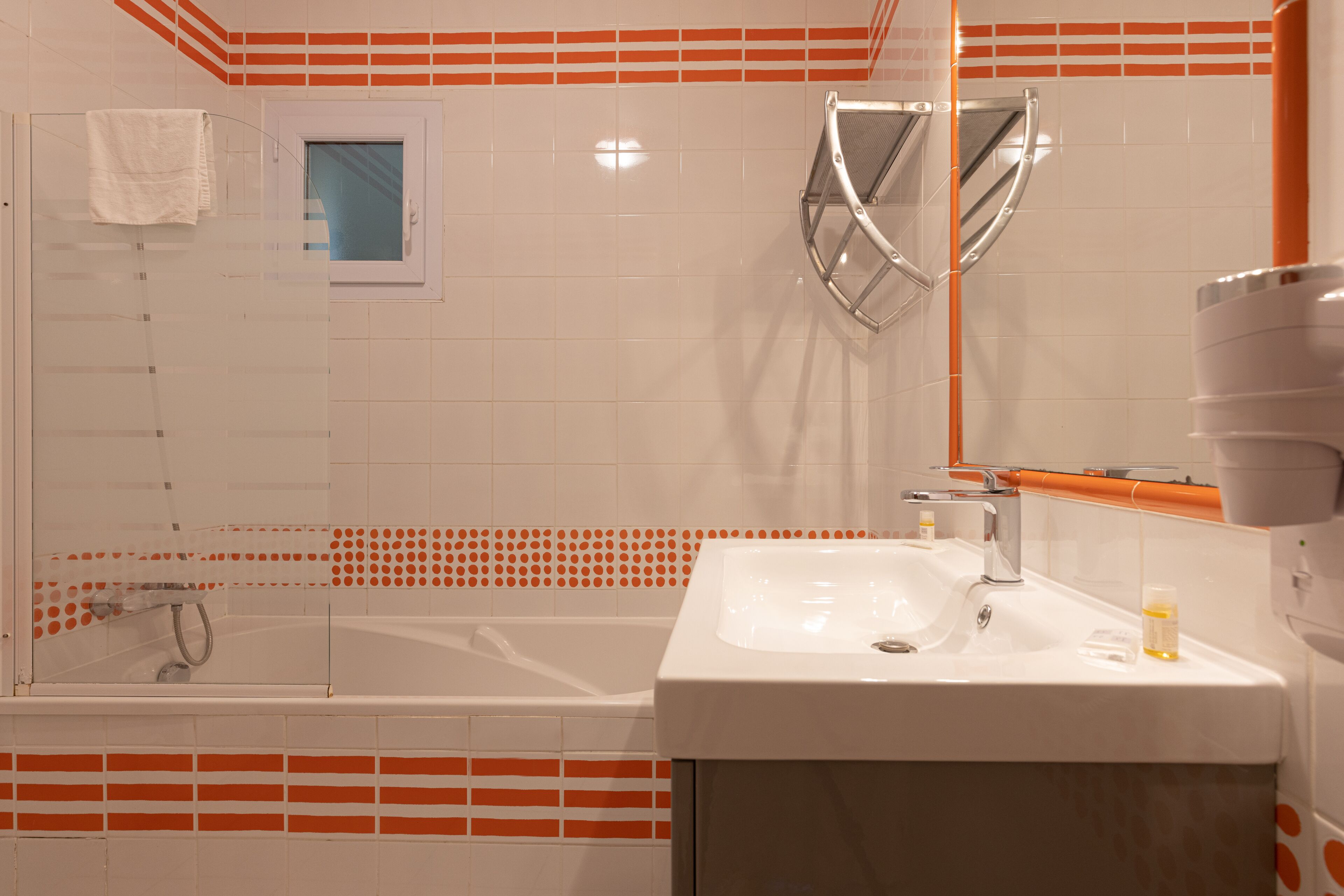 Kamar