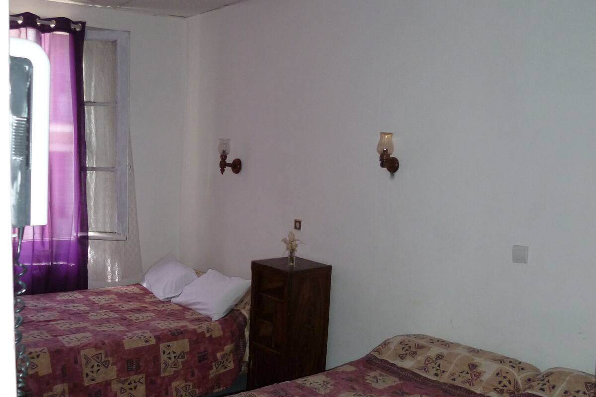 Quadruple Room | Iron/ironing board