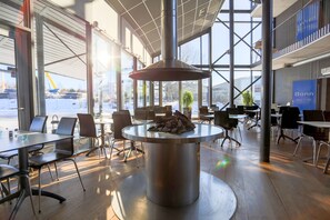 Se sirven desayunos y cenas