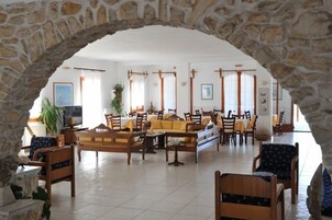 Desayuno buffet incluido todos los dĂas