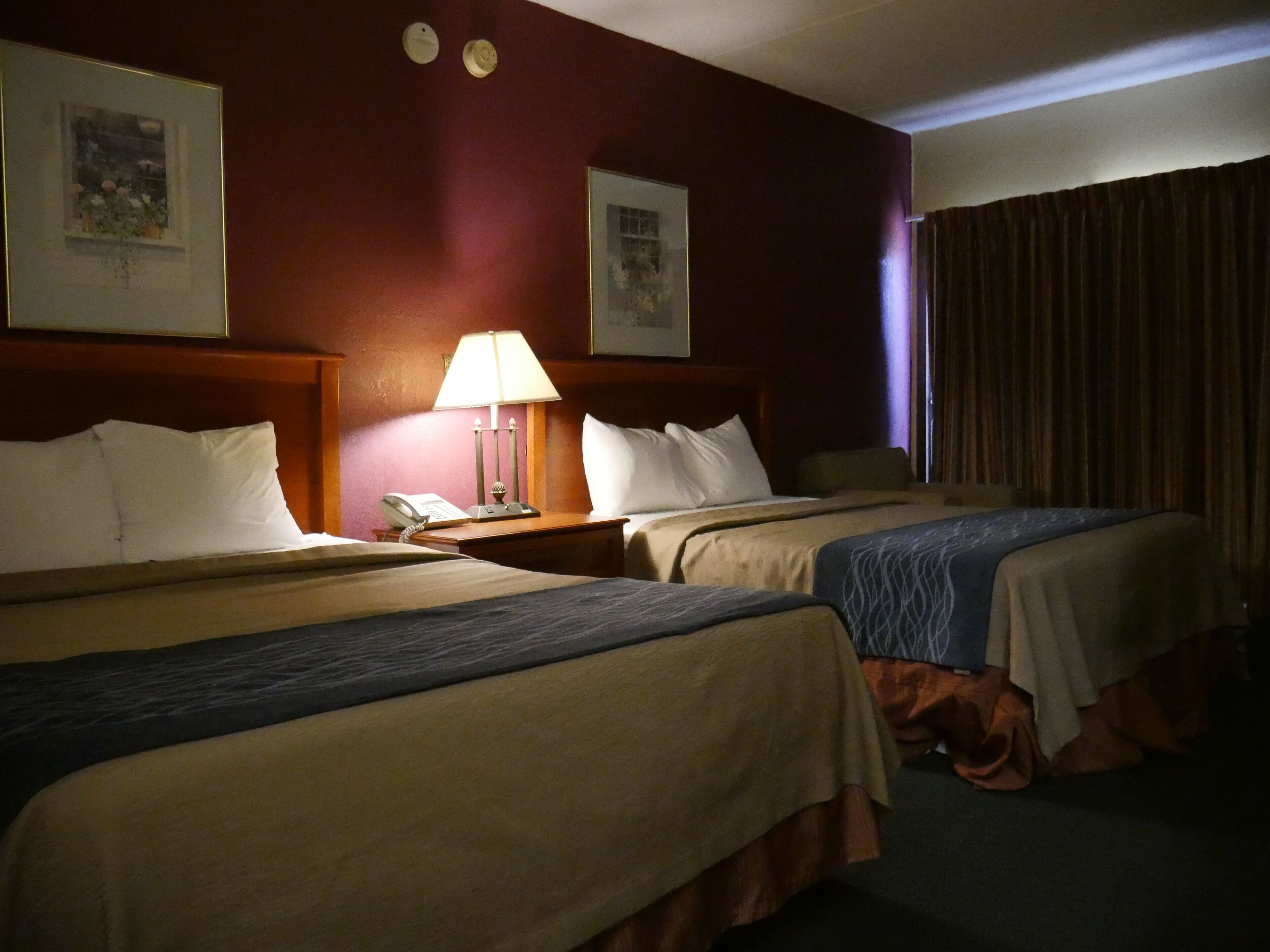 Double Room, 2 Queen Beds | Desk, iron/ironing board, free WiFi, bed sheets