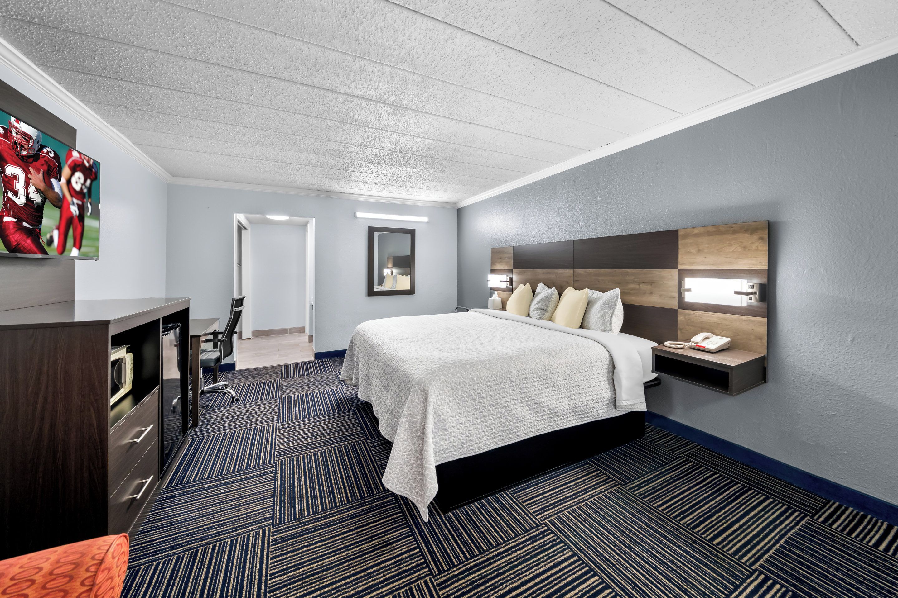 In-room safe, desk, laptop workspace, blackout curtains