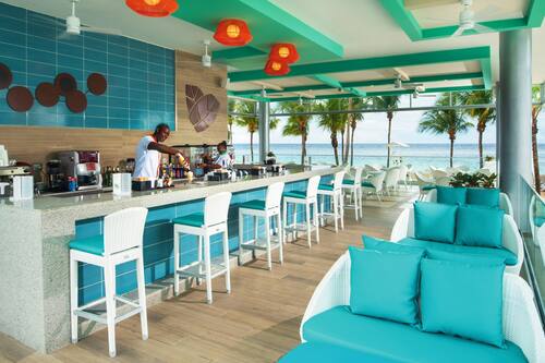 Poolbar