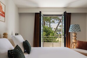 Premium Room, Balcony