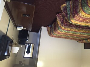 Standard Room, 2 Double Beds - Blue Falls Motel (Tonawanda)