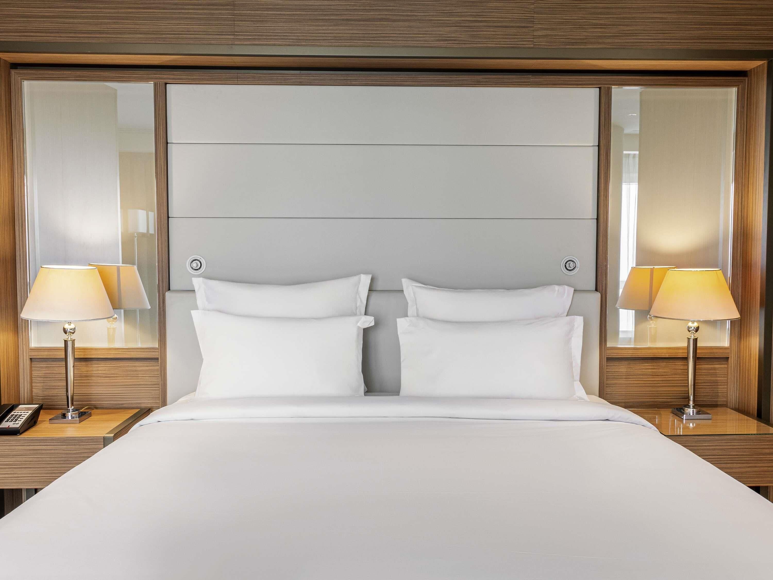 1 bedroom, down comforters, pillowtop beds, minibar