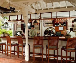Cafe - Old Edwards Inn and Spa (Highlands)