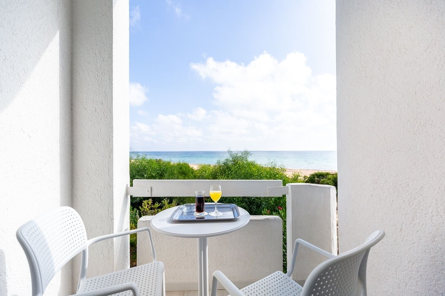 Suite junior, vista al mar | Terraza o patio