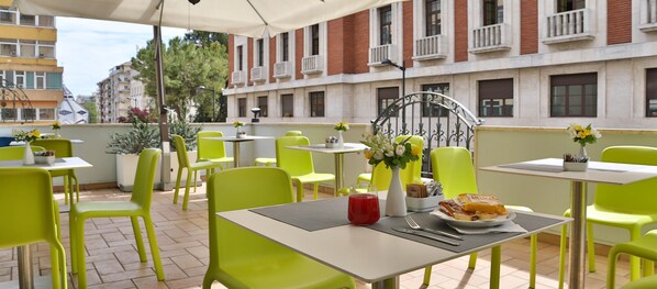 Terrace/patio - B&B Hotel Pescara (Pescara)