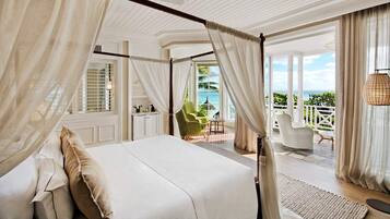 Junior Suite, Beachfront (Adults Only) | Pemandangan pantai/laut