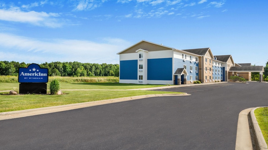 AmericInn by Wyndham Wausau