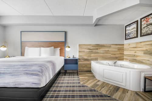 Deluxe kamer, 1 kingsize bed, niet-roken | Geluiddichte muren, gratis babybedden, extra bedden (toeslag)