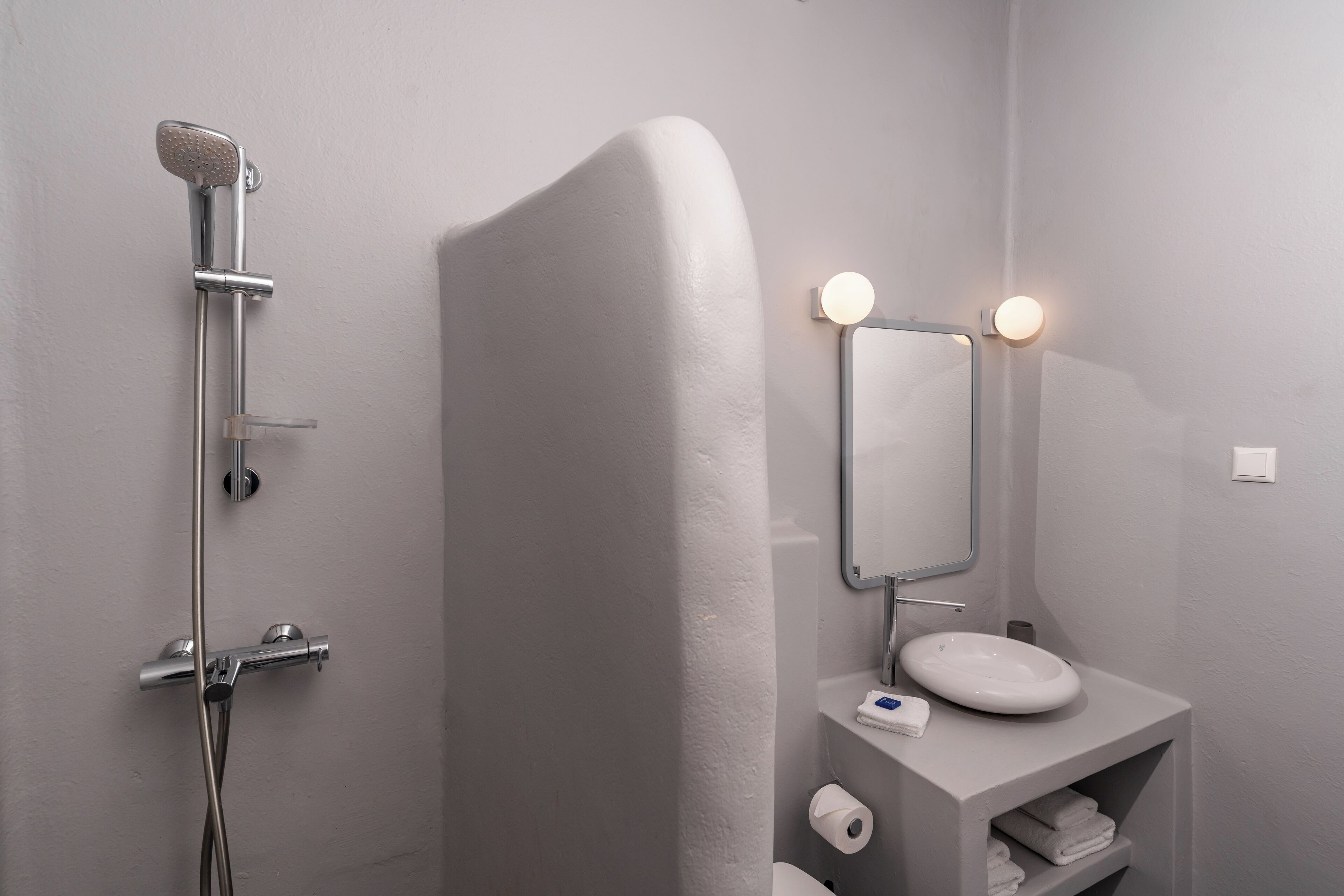 Photo - Cliff Side Suites