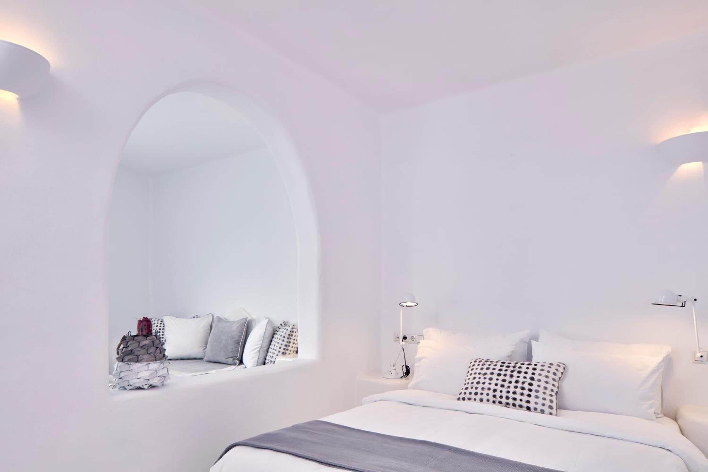 minibar, in-room safe, soundproofing, free wifi