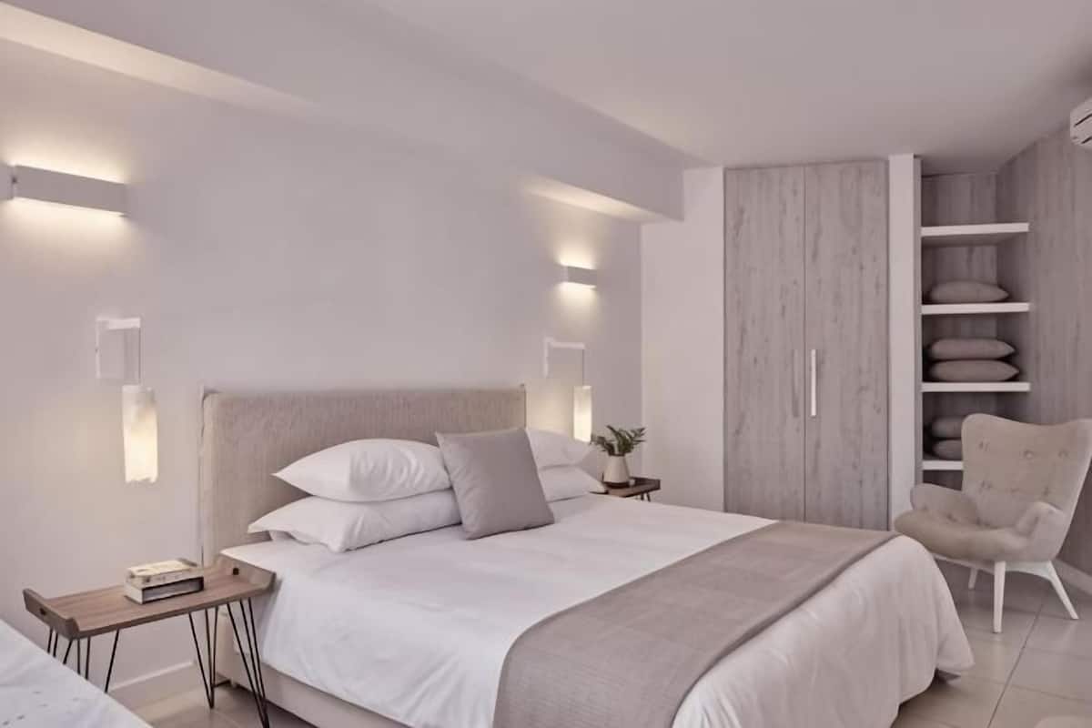 Coffres-forts dans les chambres, Wi-Fi gratuit, draps fournis