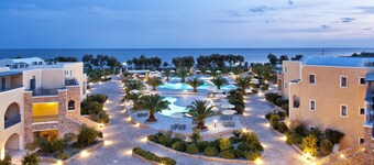 Santo Miramare Resort