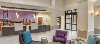 ラ キンタ イン & スイーツ バイ ウィンダム ニューアーク - エルクトン