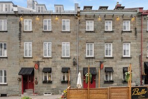 Front of property - Hôtel Le Clos Saint-Louis - Par Aneyro (Québec City)