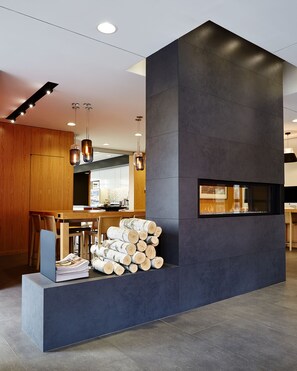 Lobby-Lounge