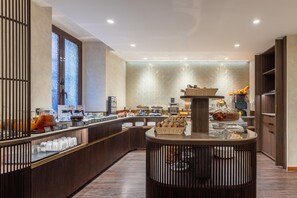 Daily buffet breakfast (EUR 14 per person) - Hotel Raffaello, Sure Hotel Collection by Best Western (Rome)